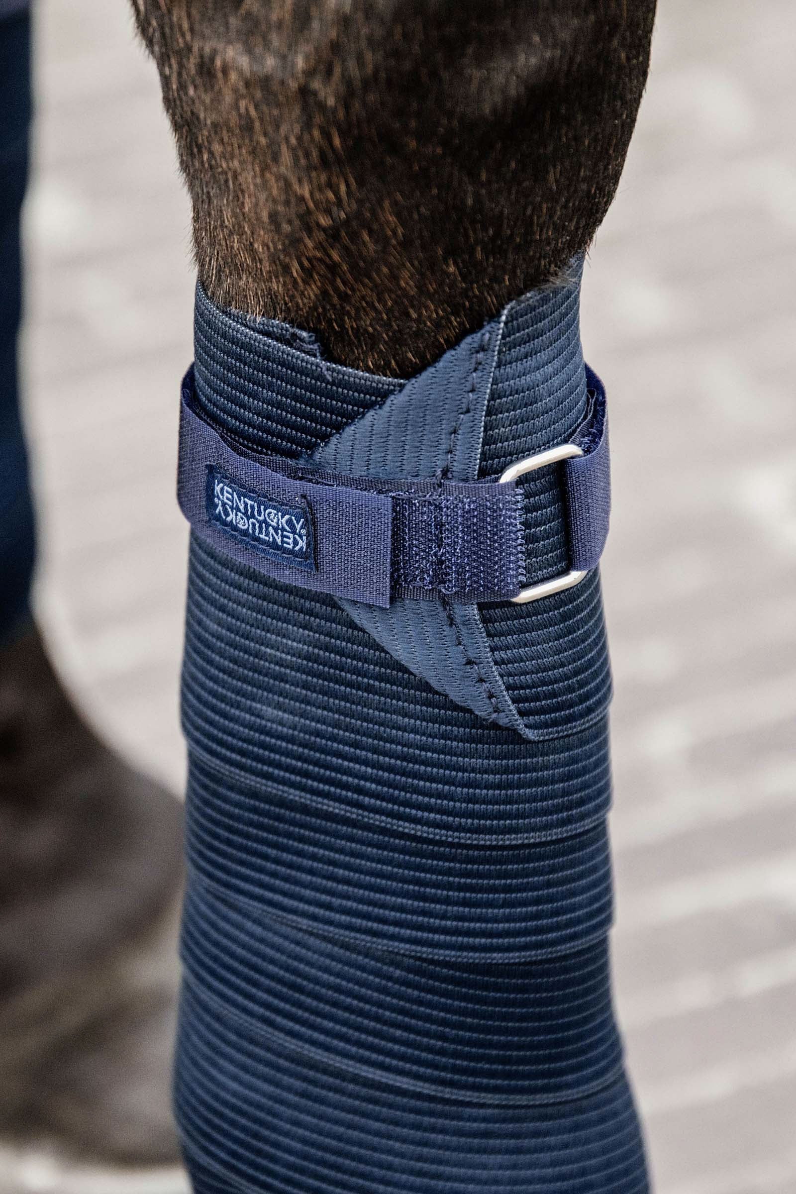 Kentucky Horsewear Polar Fleece & elastic bandage Leg & Hoof Protection