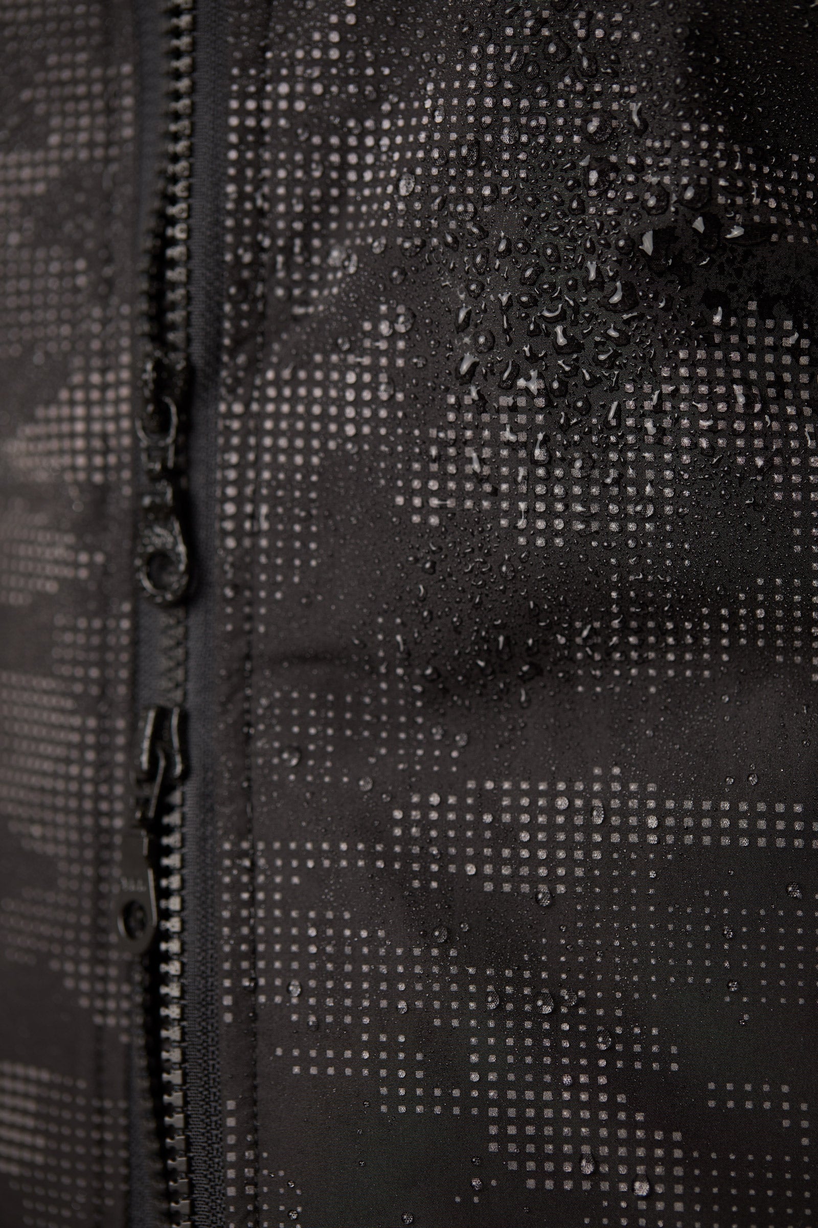 Horze Camo Luminox Reflective Women's Riding Vest Women’s Riding Clothing