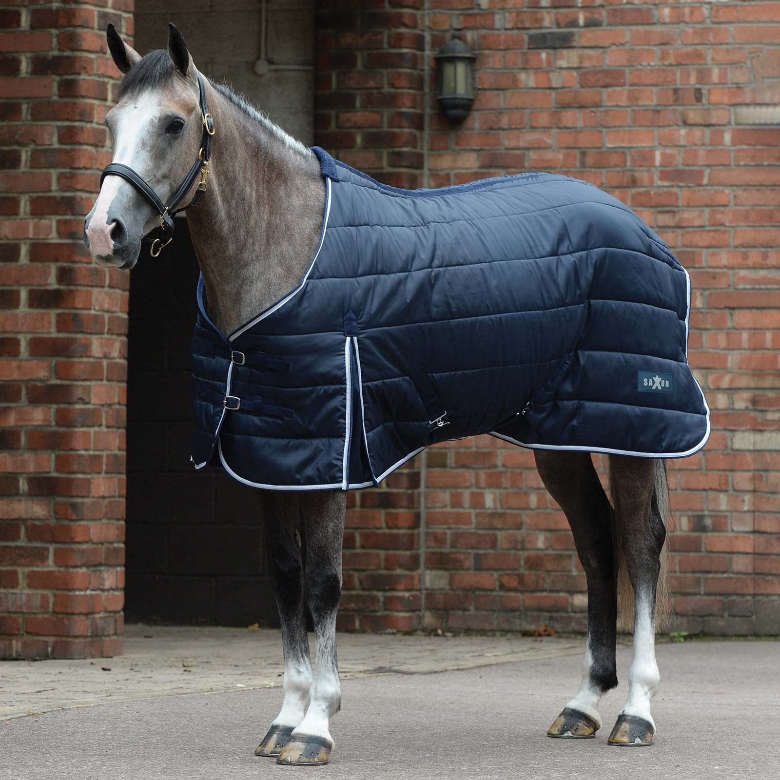 Saxon Channel Quilt Stable Rug, 200g Horse Rugs