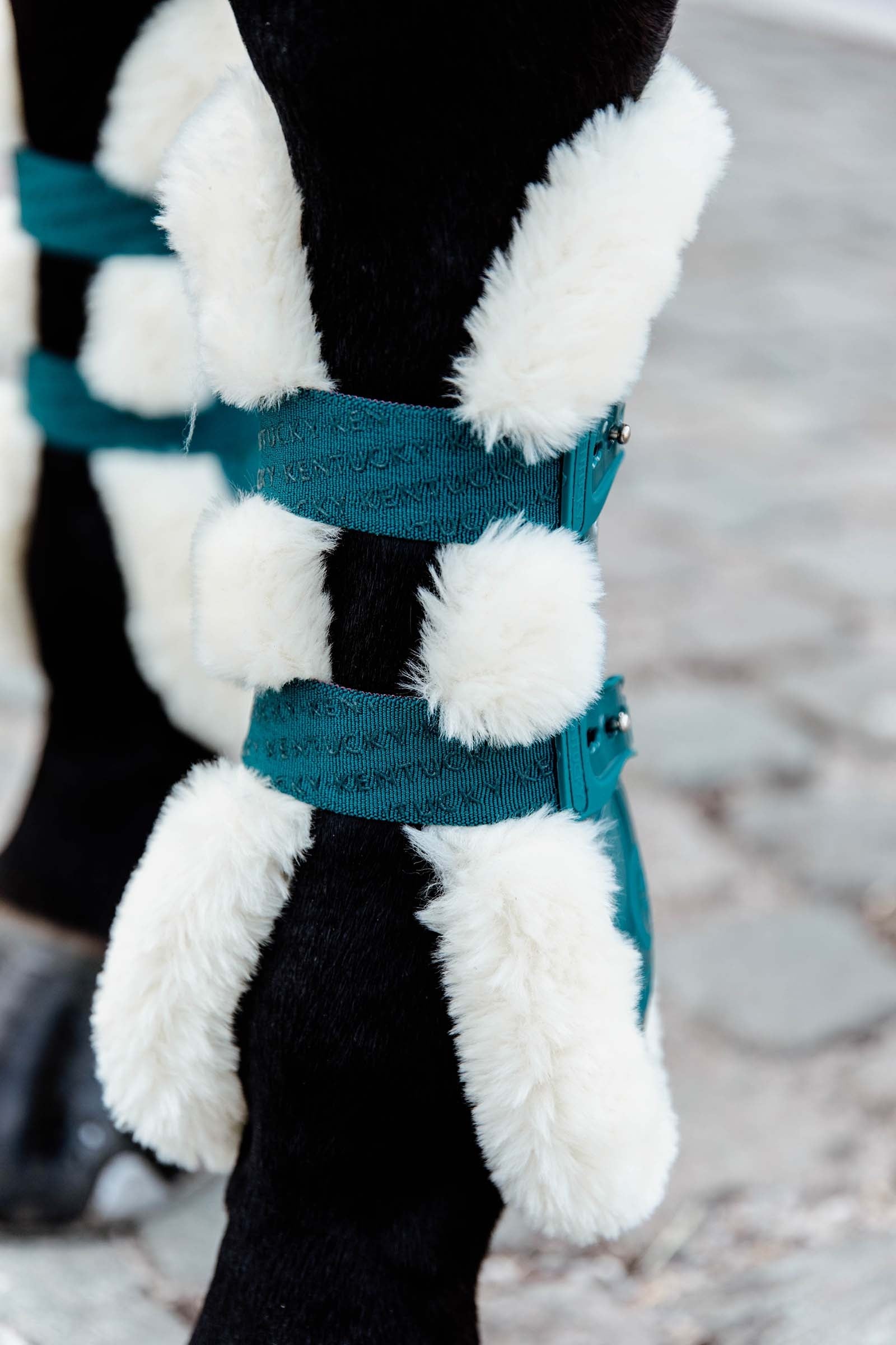 Kentucky Horsewear Vegan Sheepskin Bamboo Elastic Tendon Boots Leg & Hoof Protection