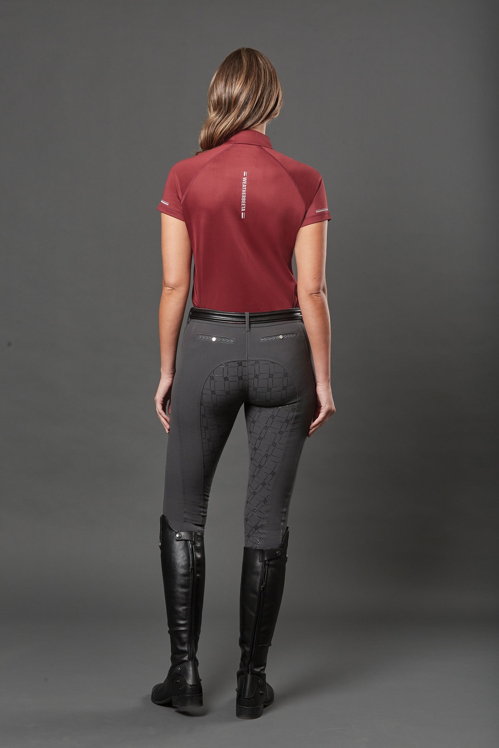 Model shot 2