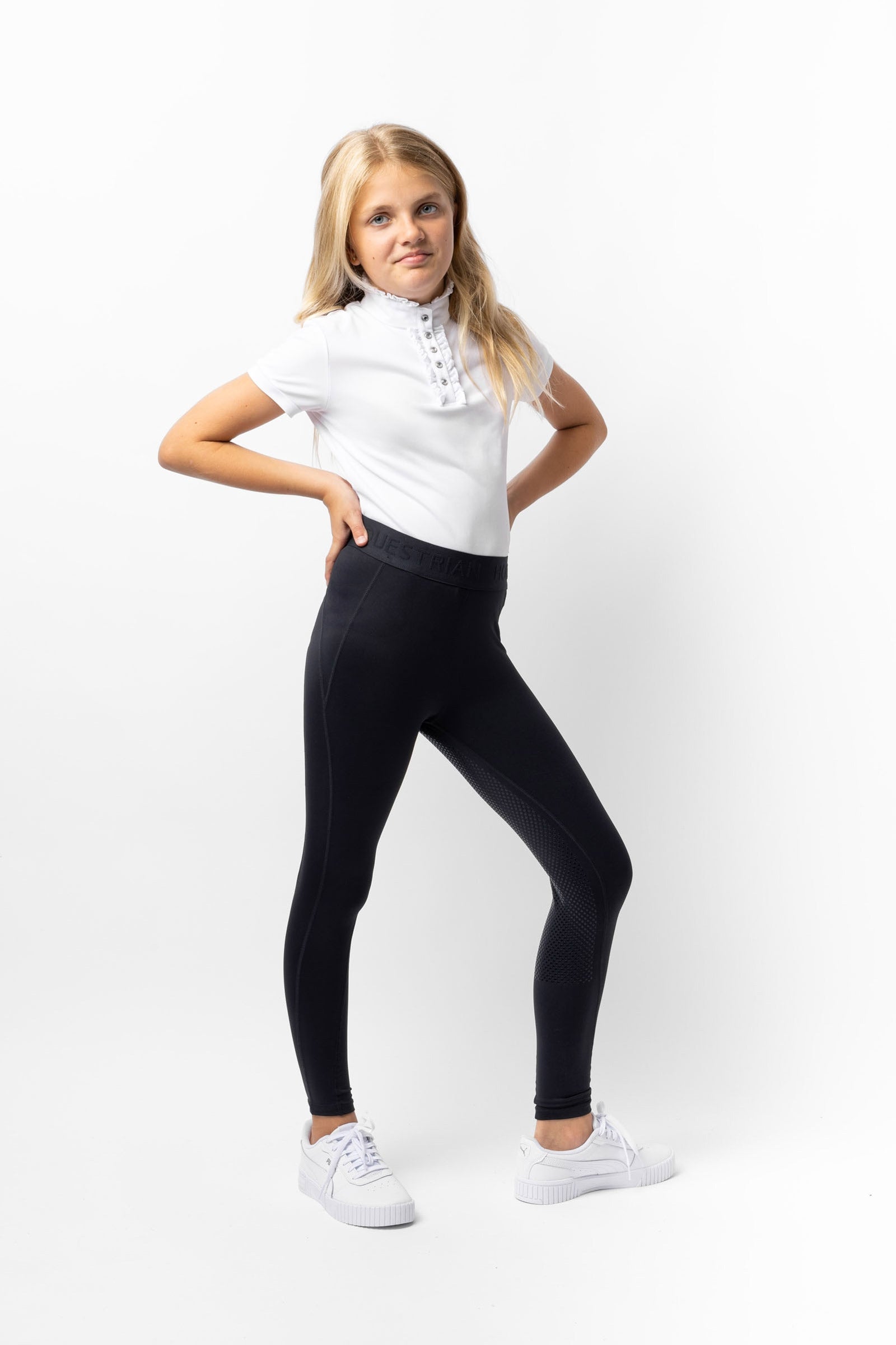 Model shot 2