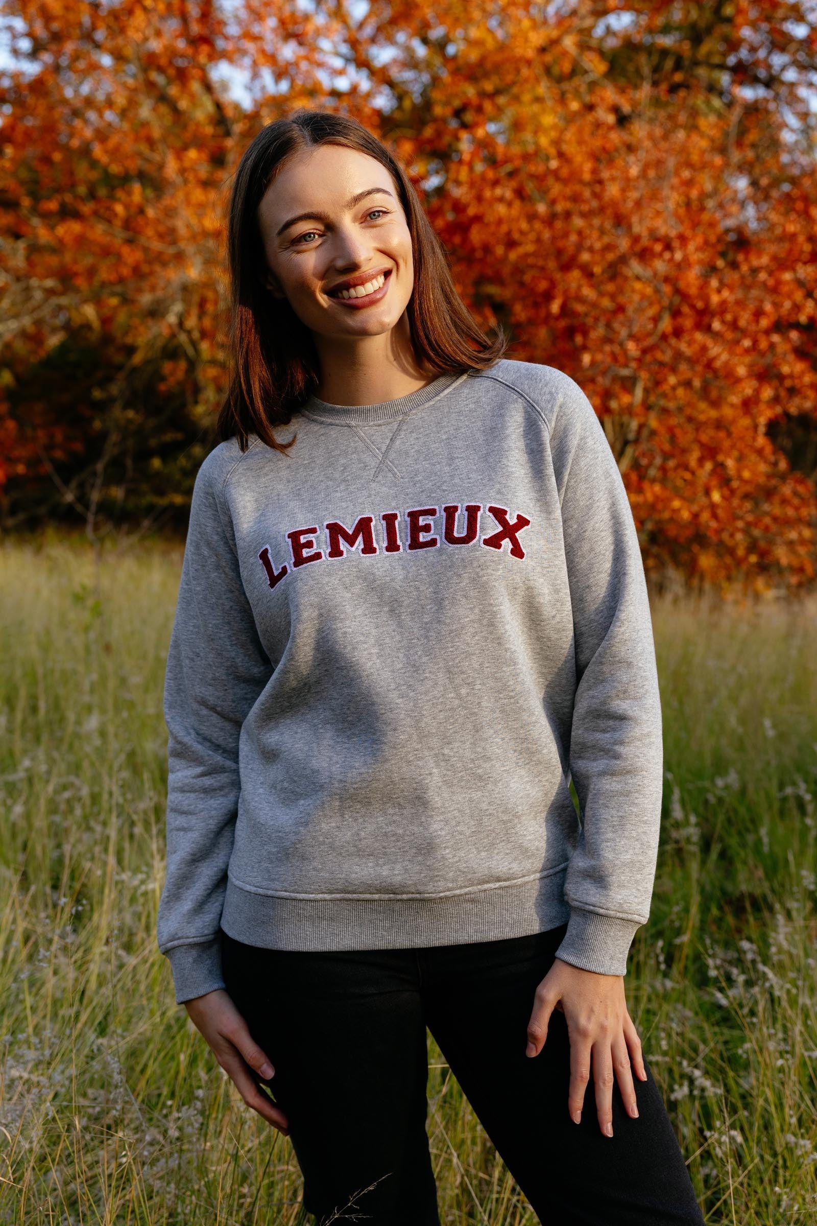 LeMieux Vida Varsity Crew Women´s Neck Sweatshirt Women’s Riding Clothing