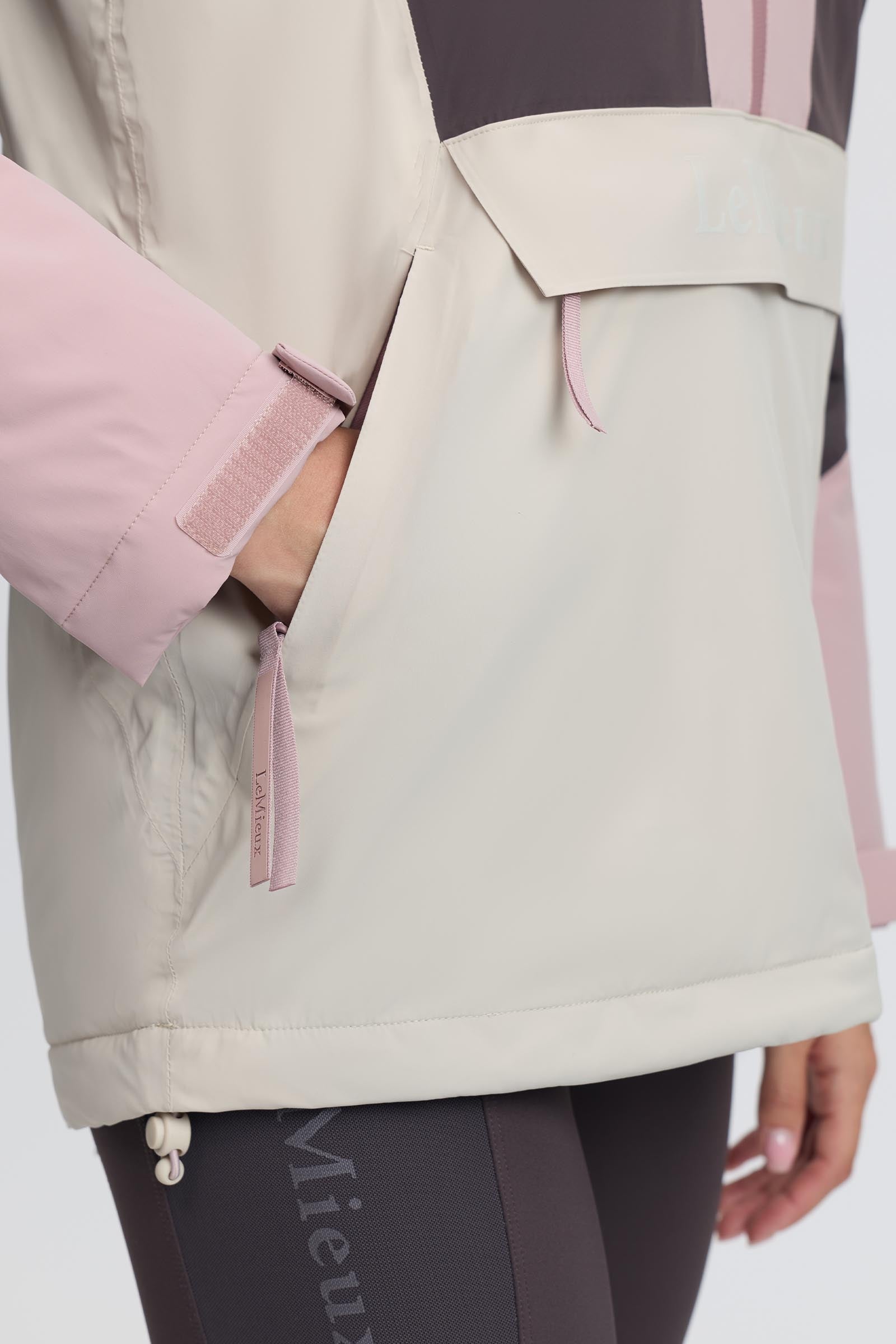 LeMieux Phoebe Women´s Half Zip Waterproof Anorak Women’s Riding Clothing