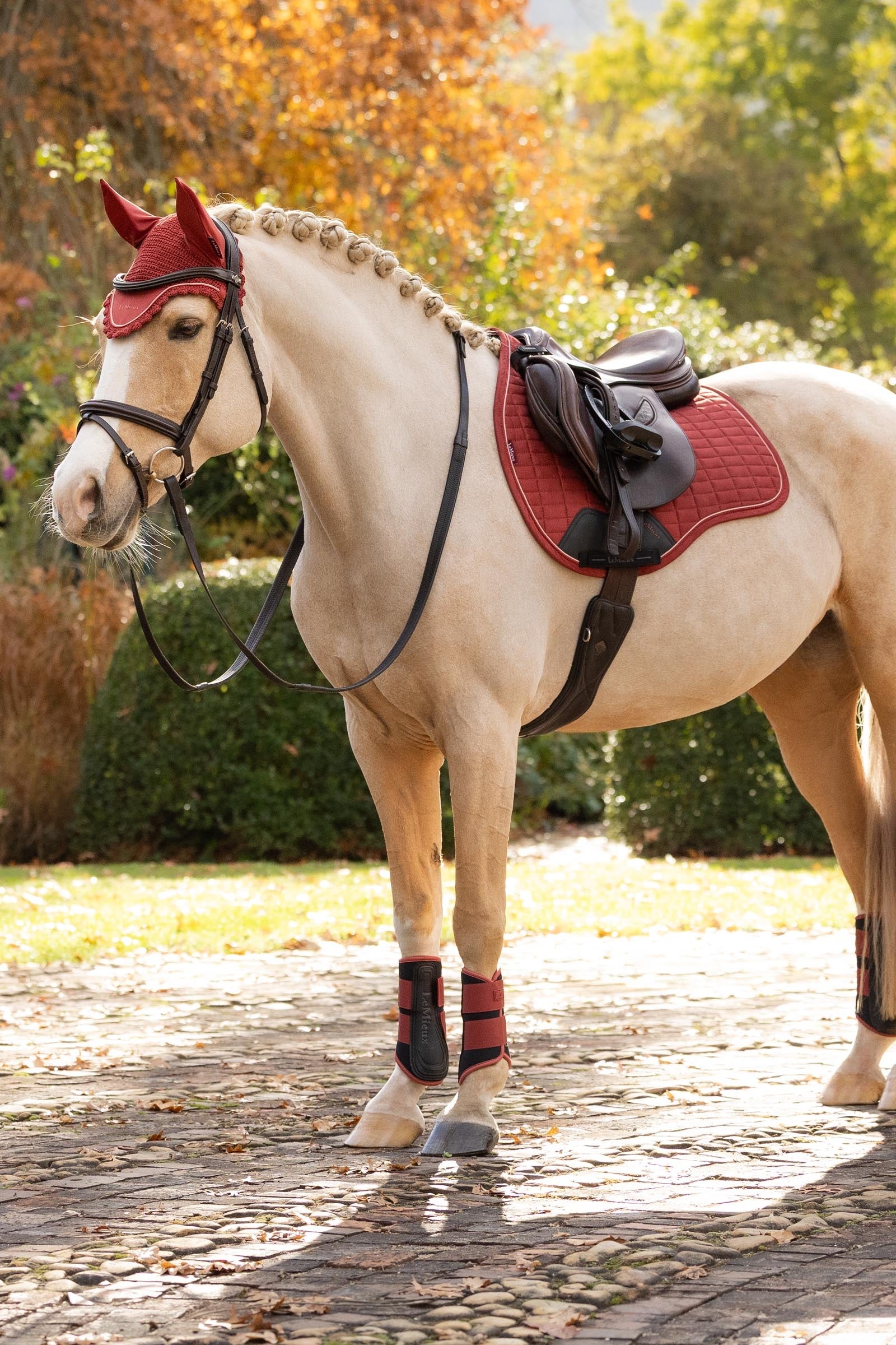 LeMieux Suede GP Square Saddle Pads