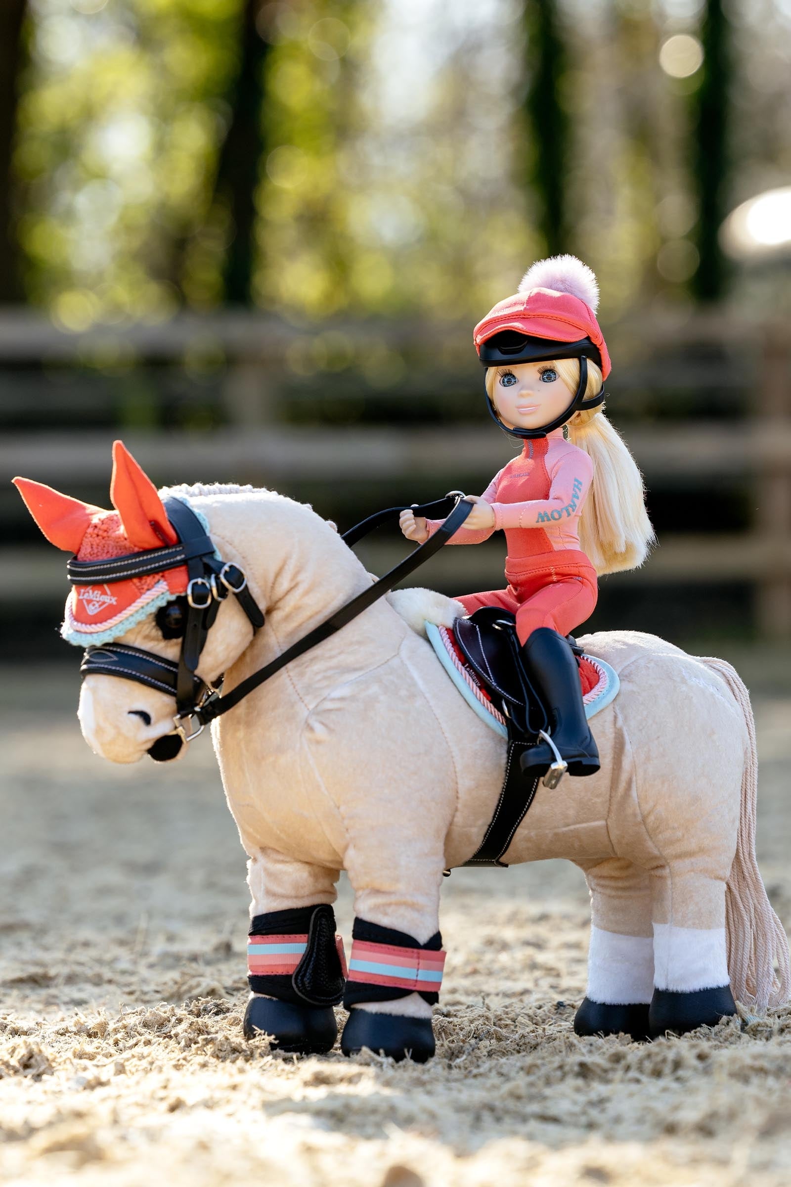 Lifestyle shot 6