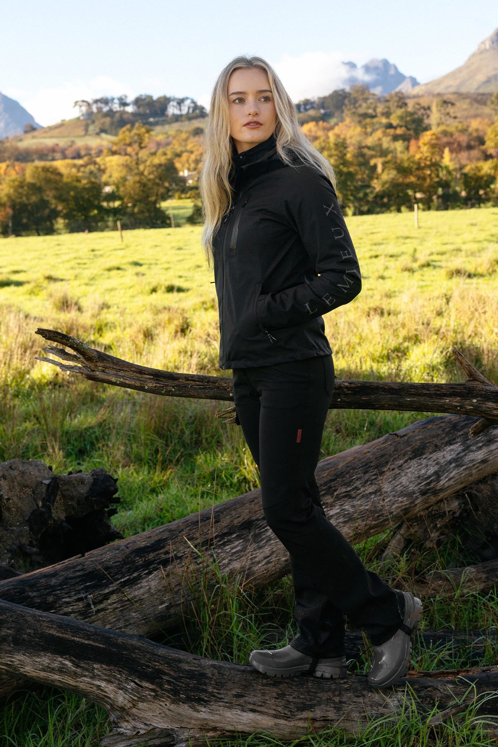 Lifestyle shot 5