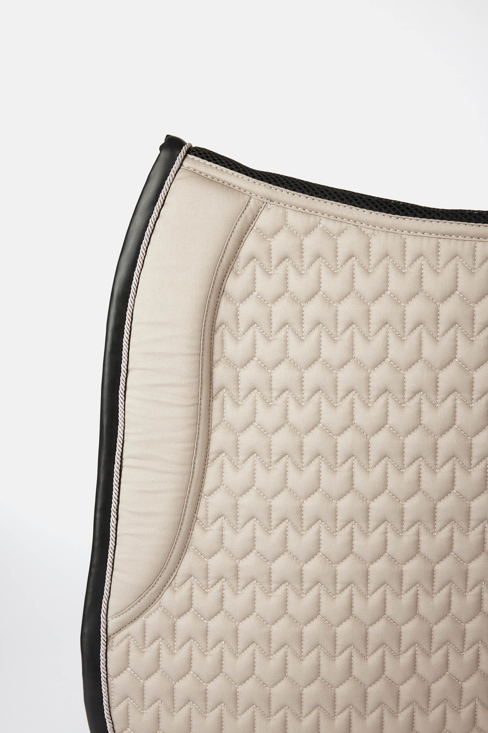 B Vertigo Fusion Dressage saddle pad Saddle Pads