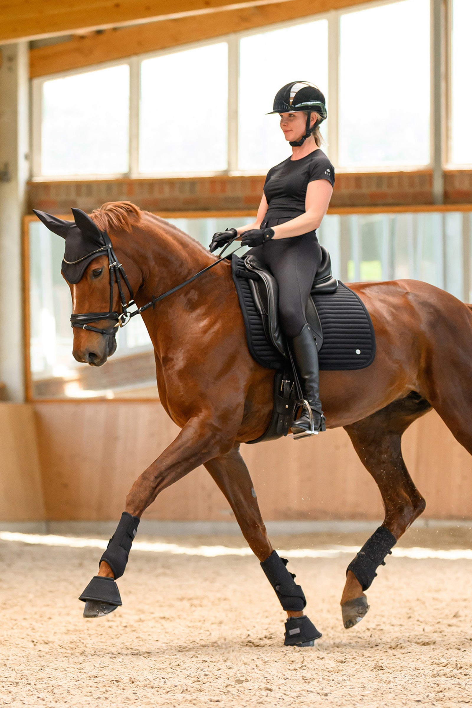 Lifestyle shot 3