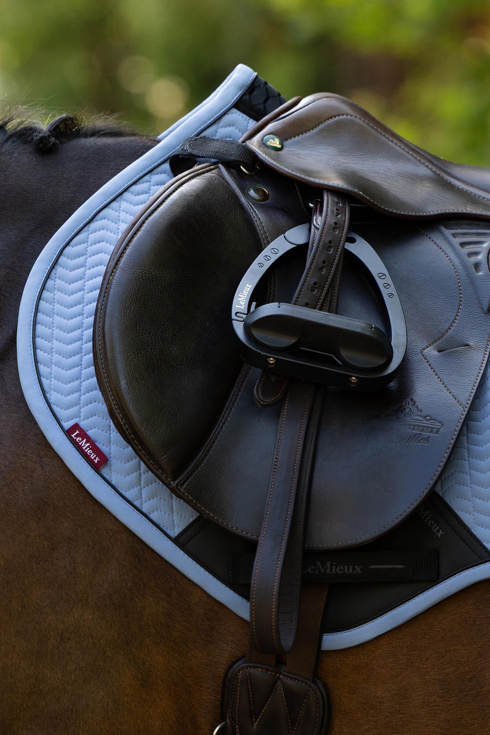 Lifestyle shot 1