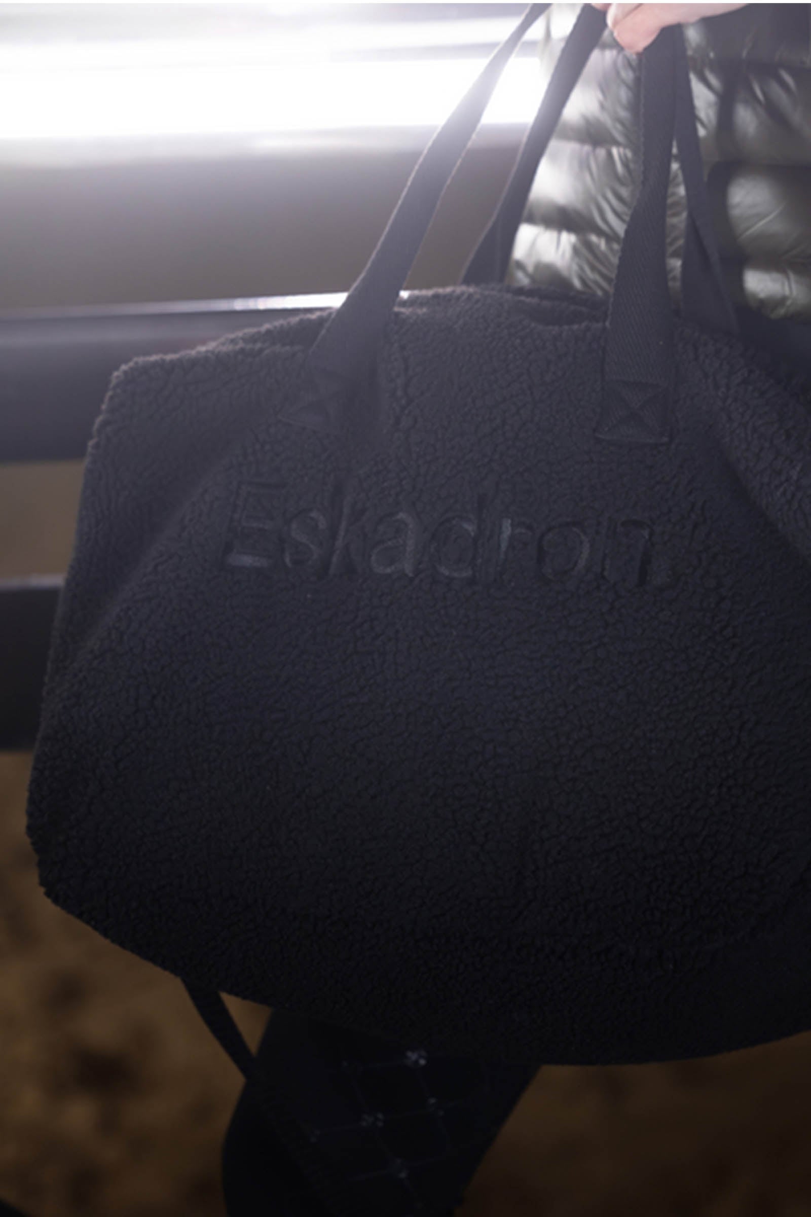 Lifestyle shot 1