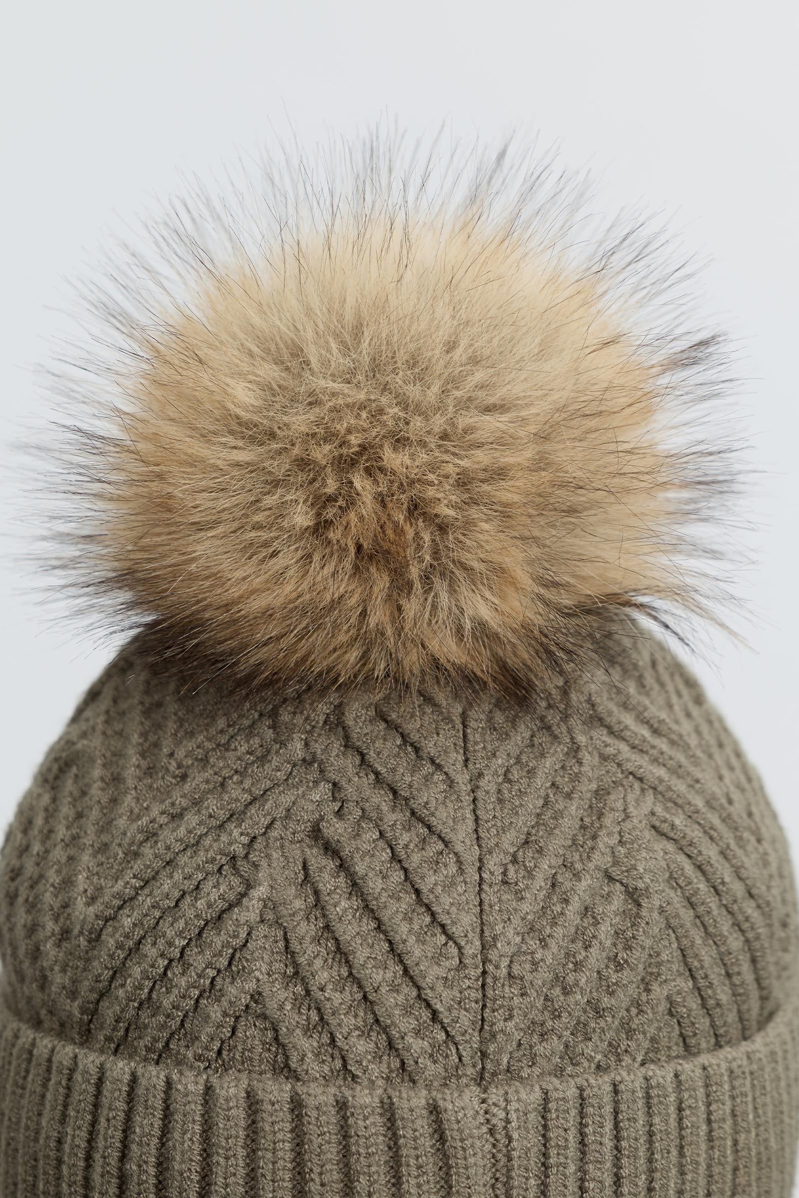 LeMieux Clara Knit Beanie Accessories
