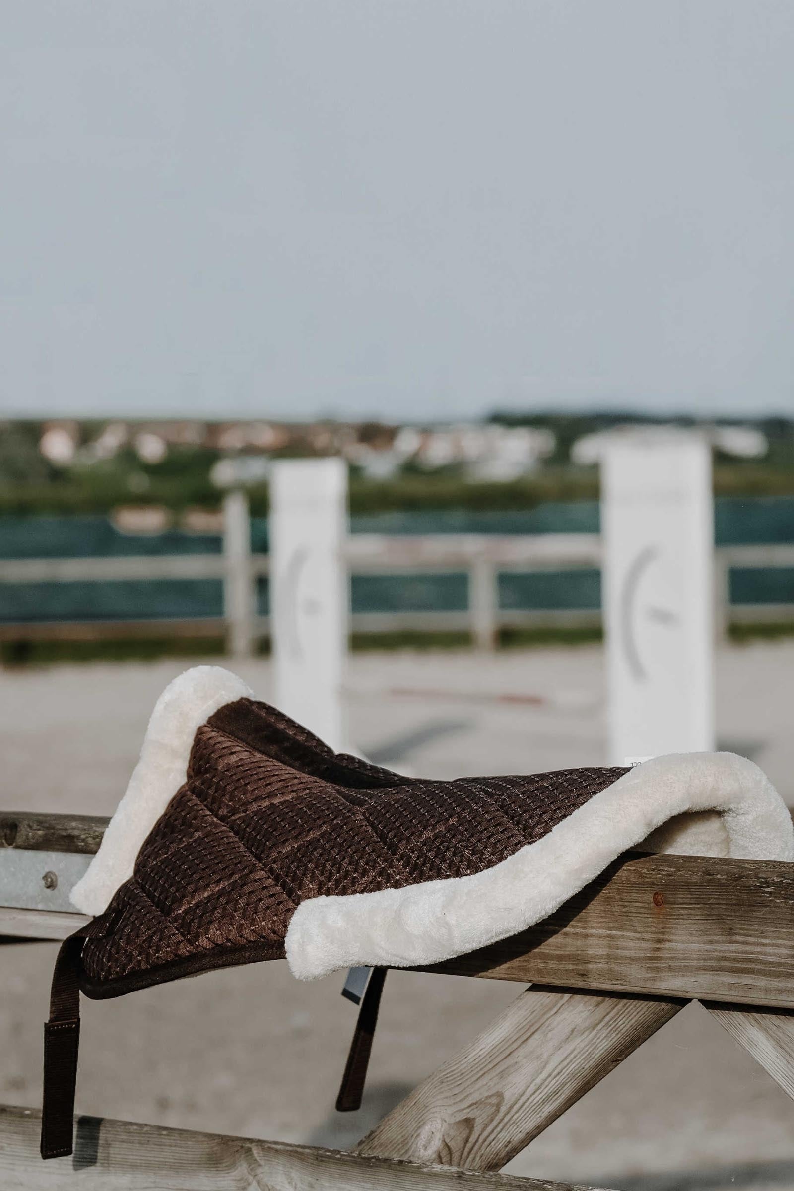 EQUITHÈME Pro Air Back Pad Saddle Pads