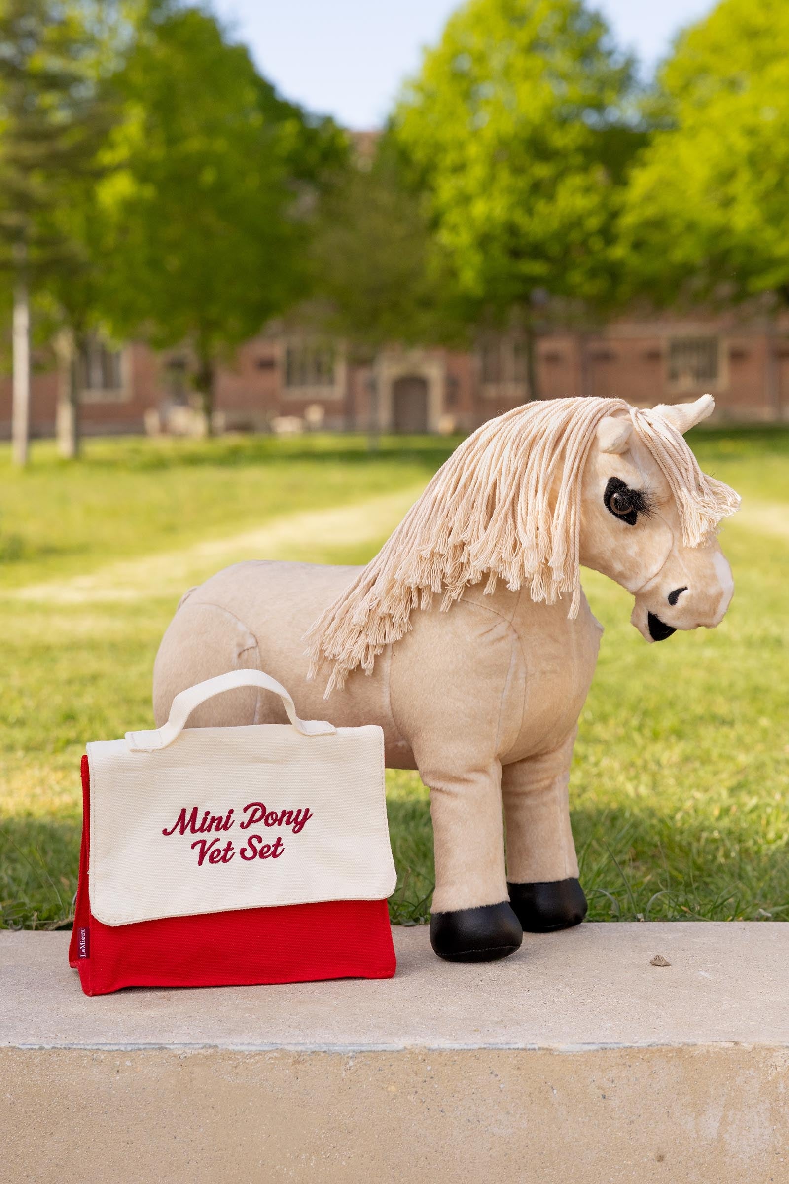 LeMieux Toy Pony Vet Set Gifts & Toys