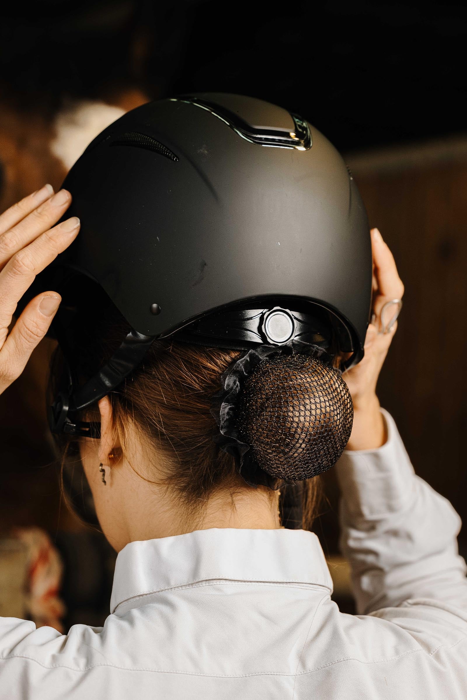 EQUITHÈME Shiny Hairnet Women’s Riding Clothing