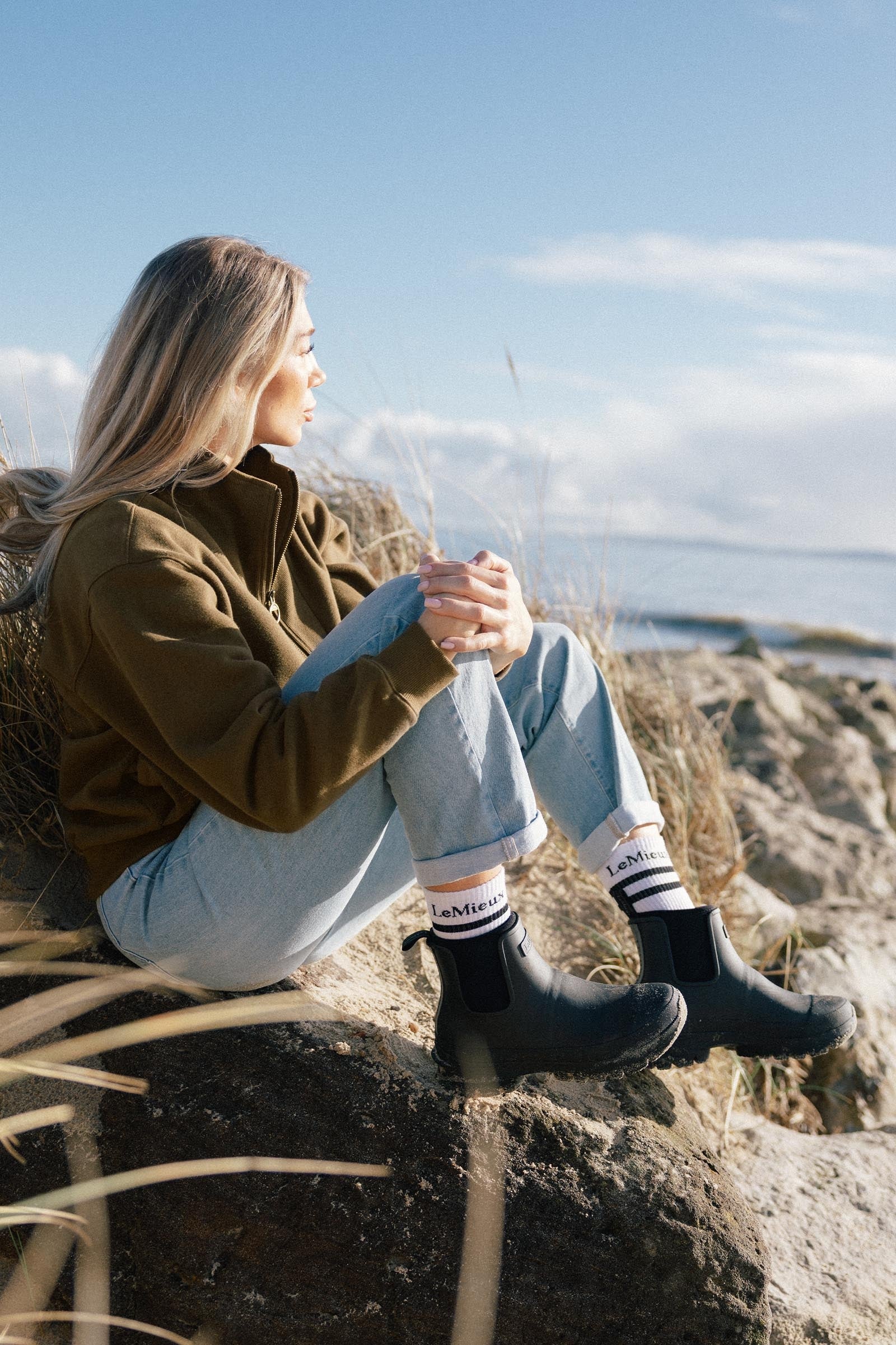 Lifestyle shot 4