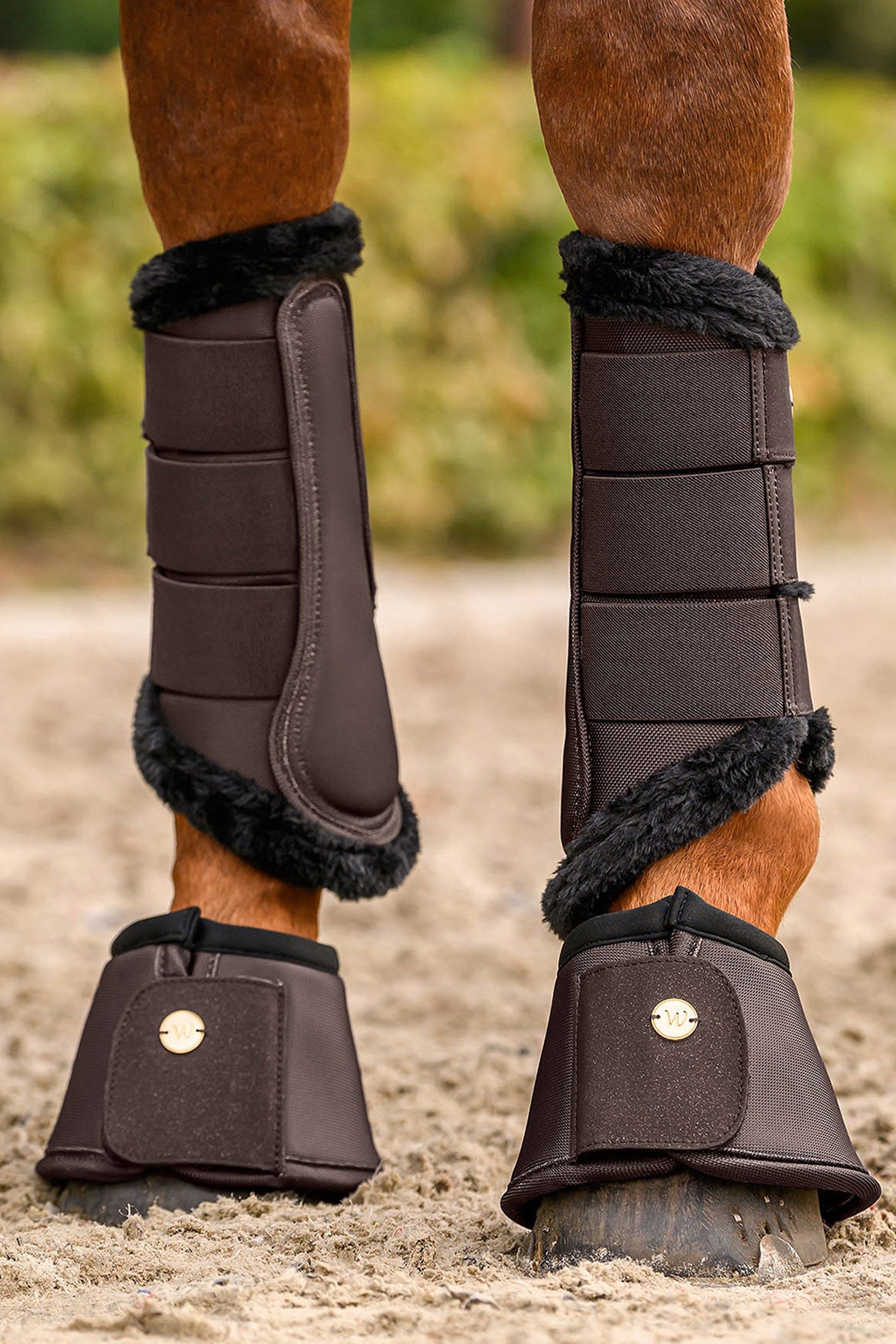 Lifestyle shot 1