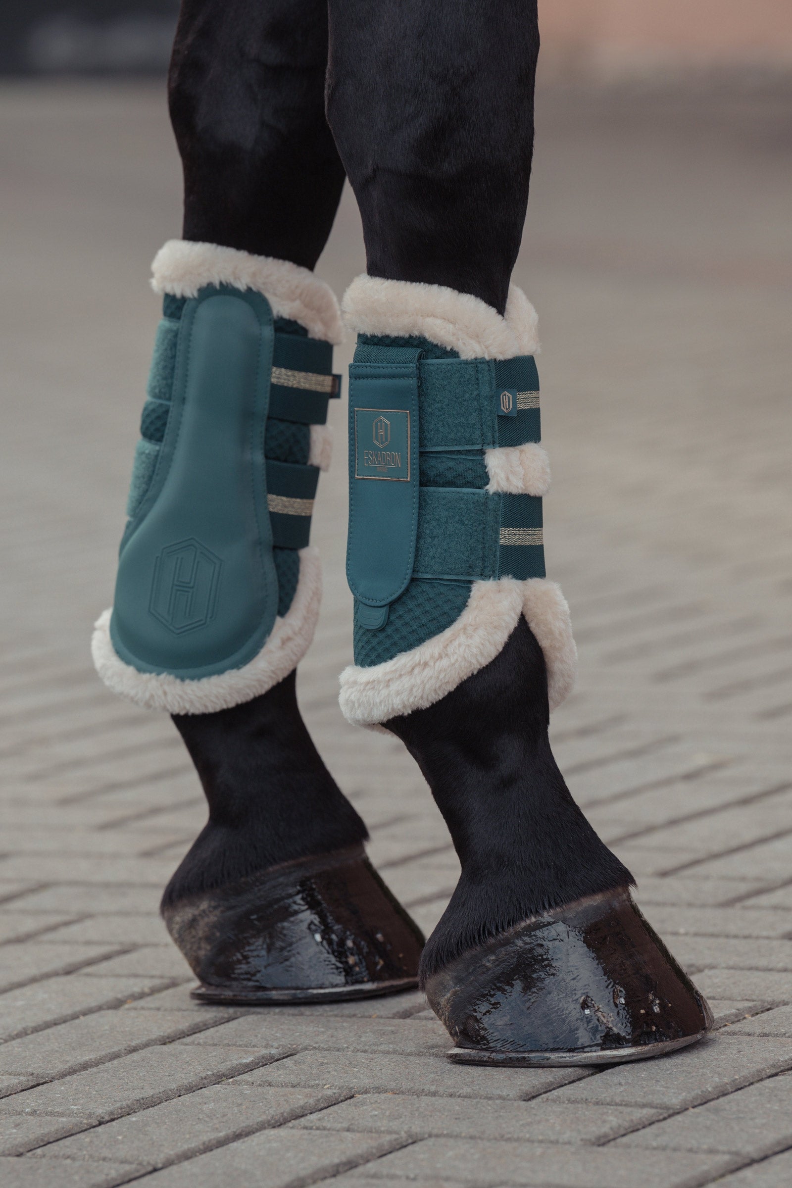 Eskadron Heritage AW24 Mesh Faux Fur Tendon Boots Leg & Hoof Protection