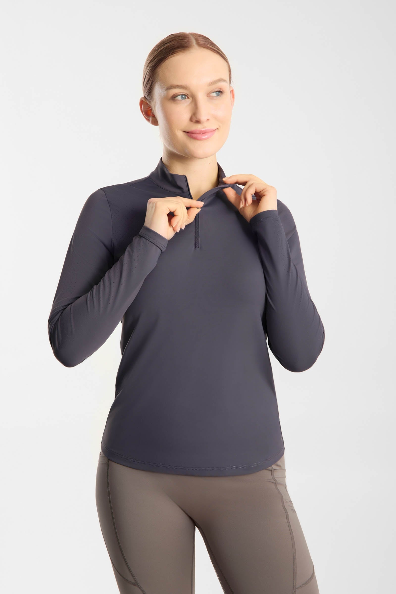 Horze Emmie Women´s Cooling Training Shirt, Long Sleeves Women’s Riding Clothing