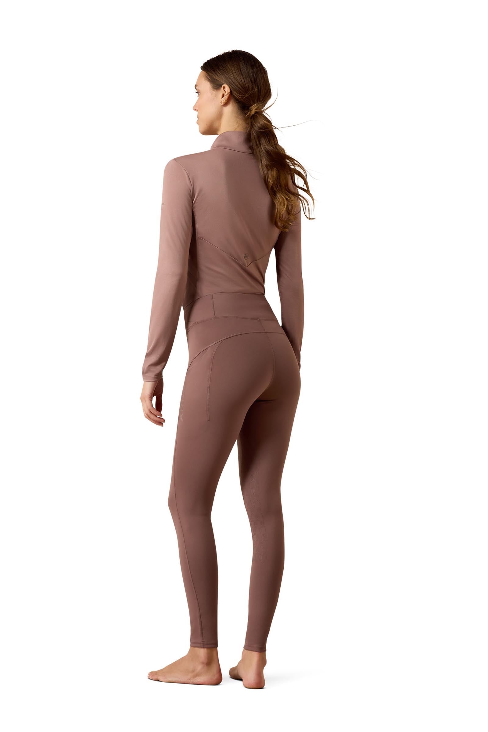 Model shot 5