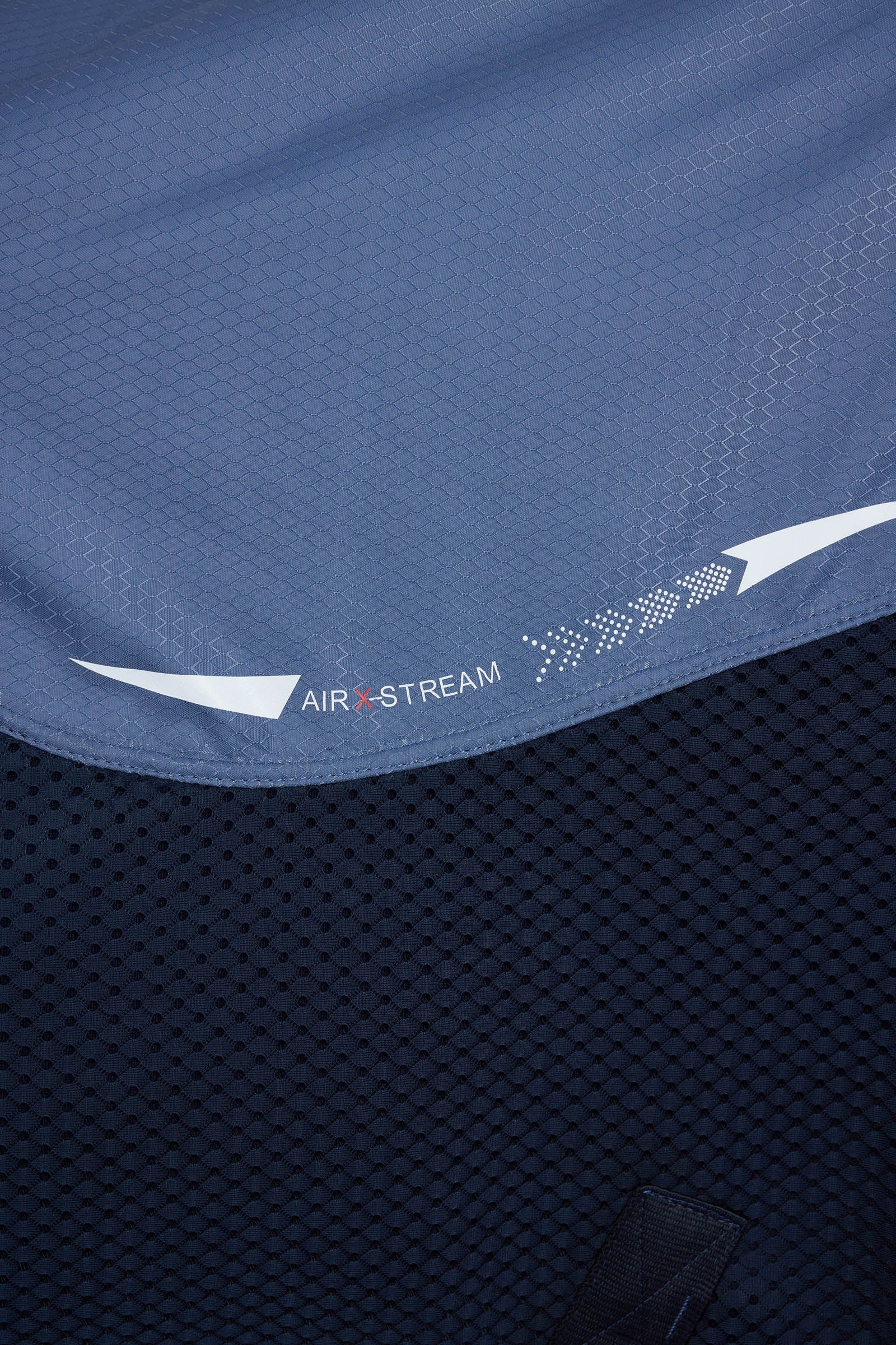 Horze Aircool 3D Rain Rug With Detachable Neck Horse Rugs