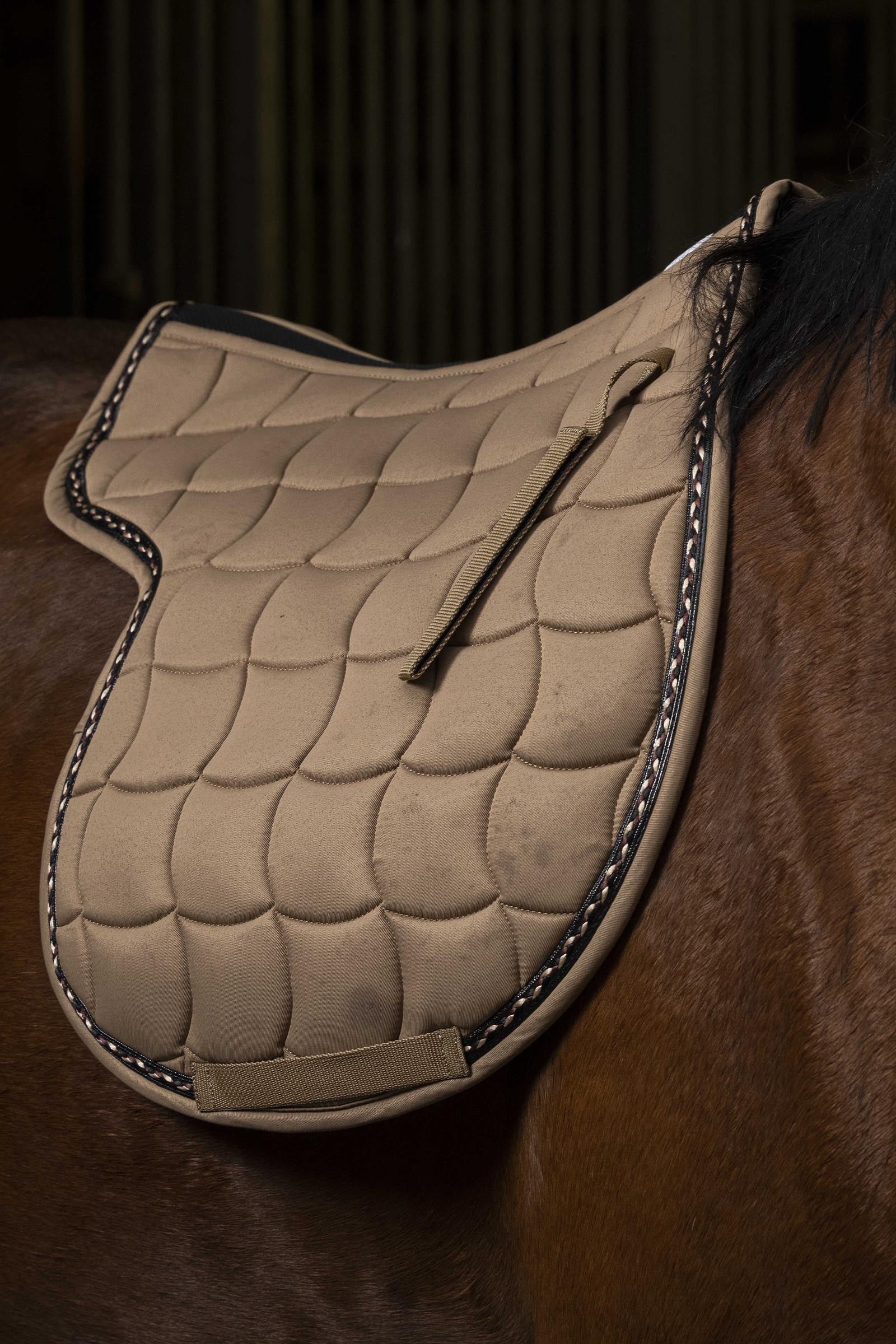 Equi Theme EQUITHÈME Hunter Saddle Pad Saddle Pads