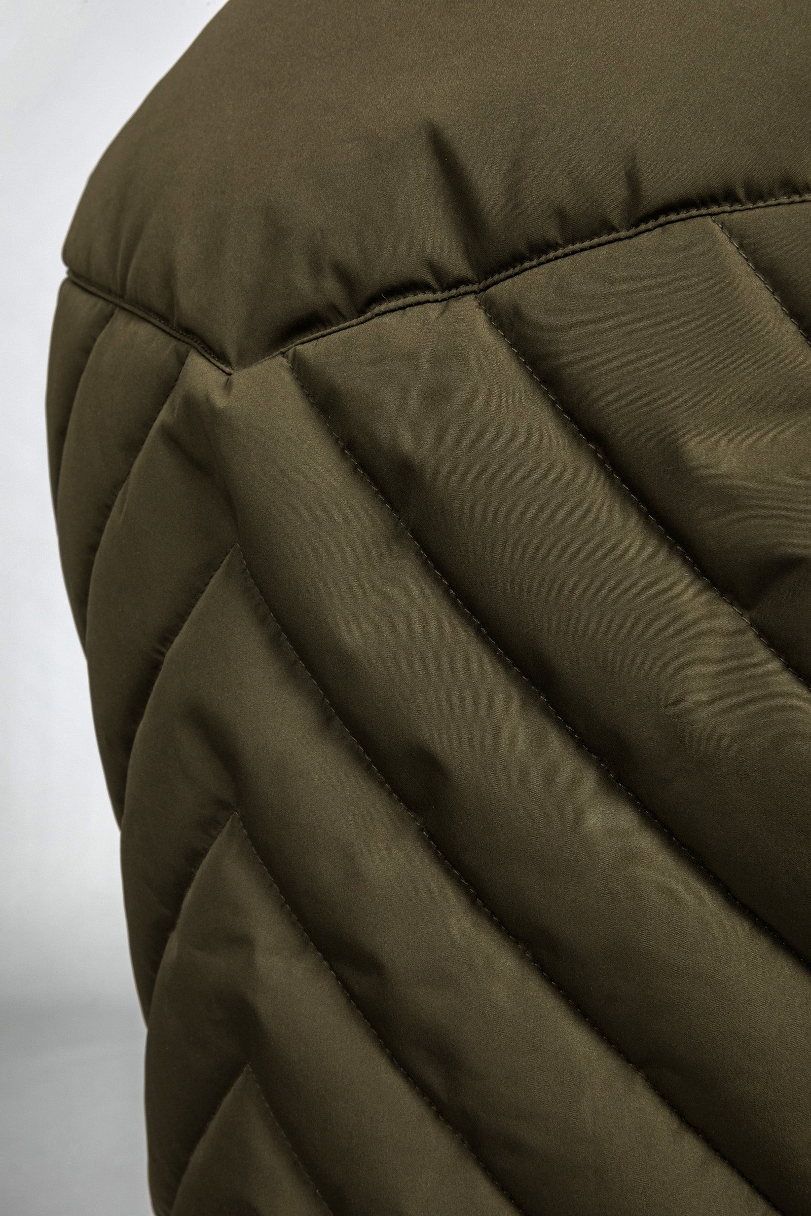 Back on Track Etna Women's Heated Vest Women’s Riding Clothing