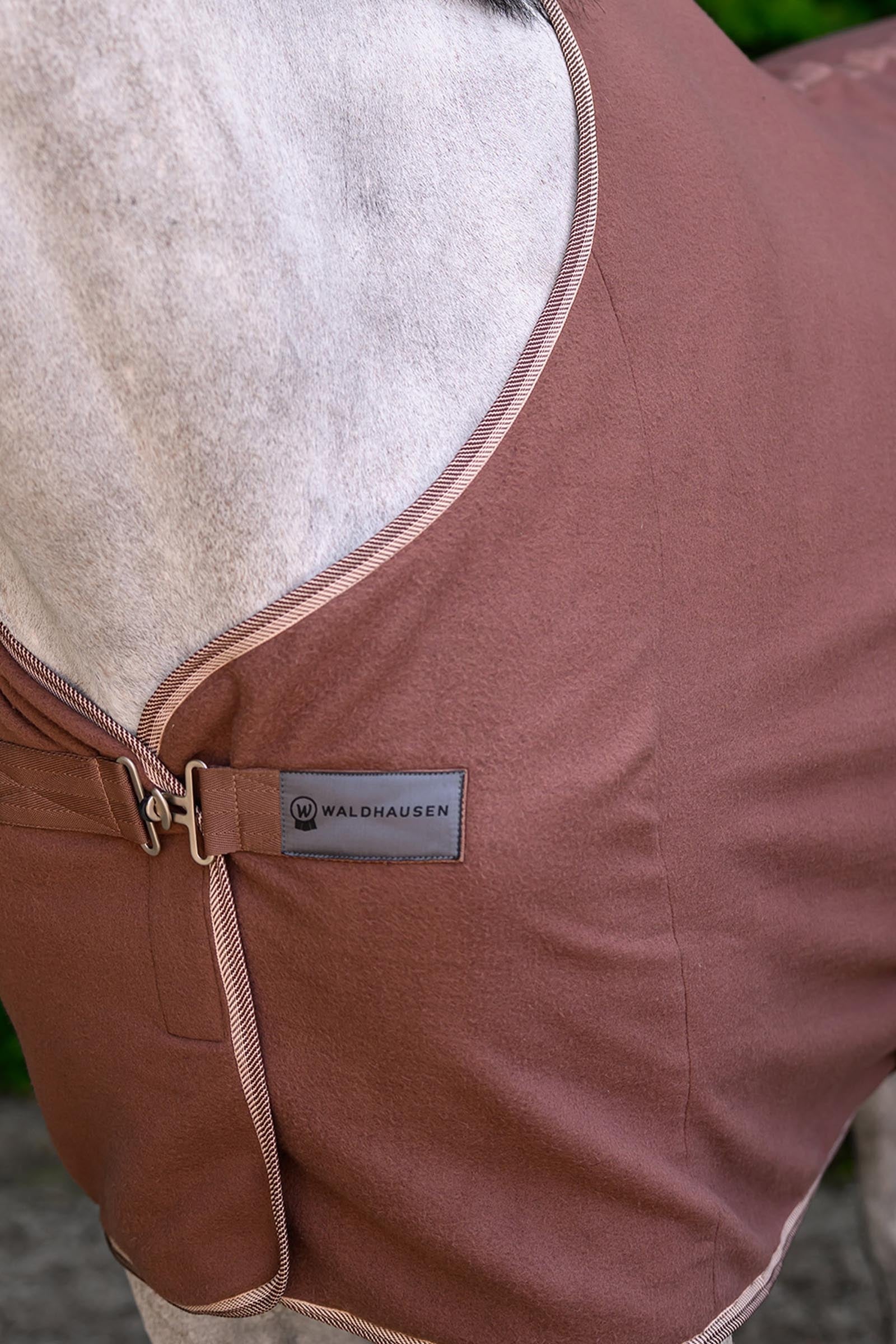 Lifestyle shot 2