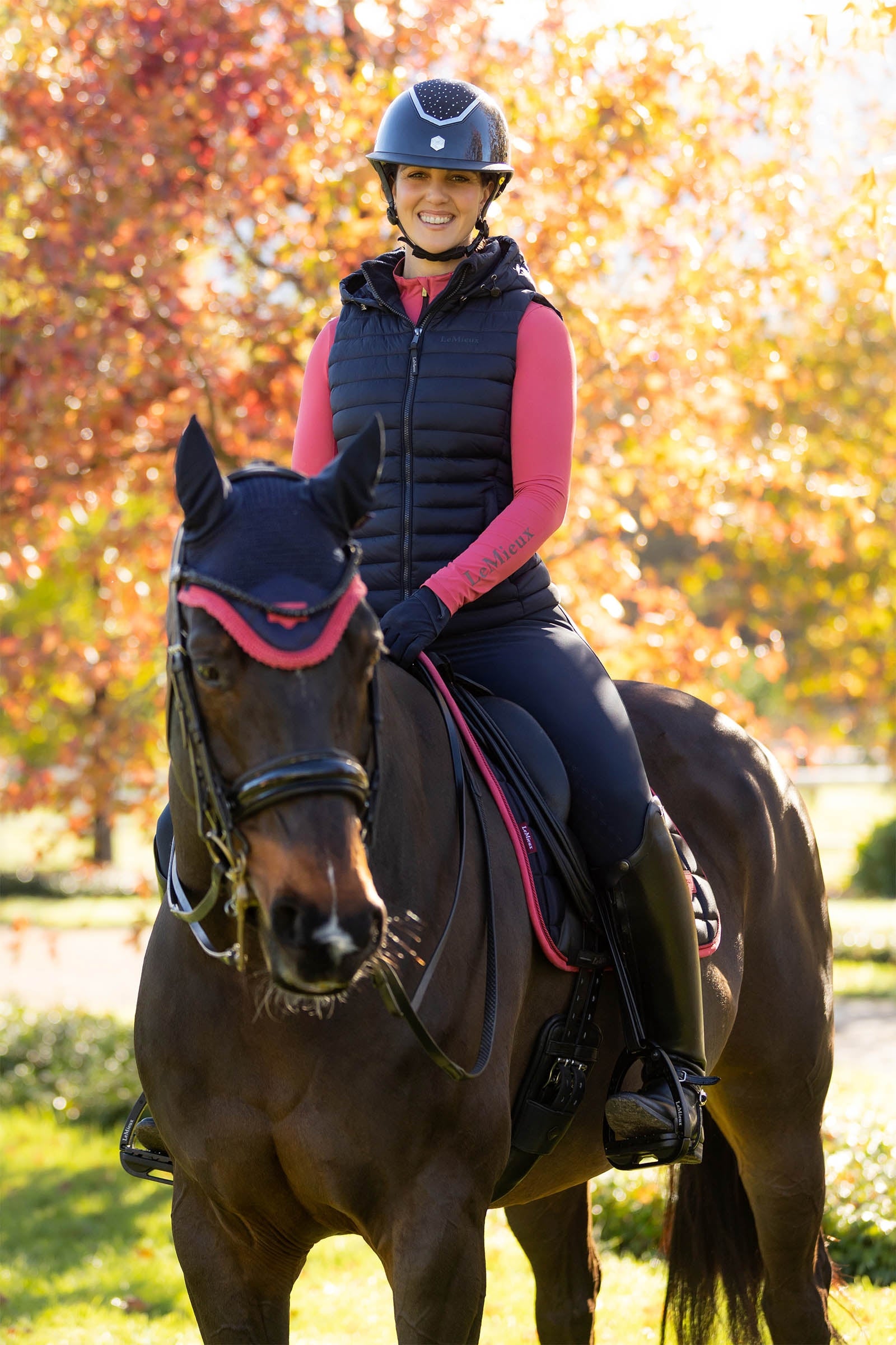 LeMieux Rose Women´s Hooded Puffer Gilet Women’s Riding Clothing
