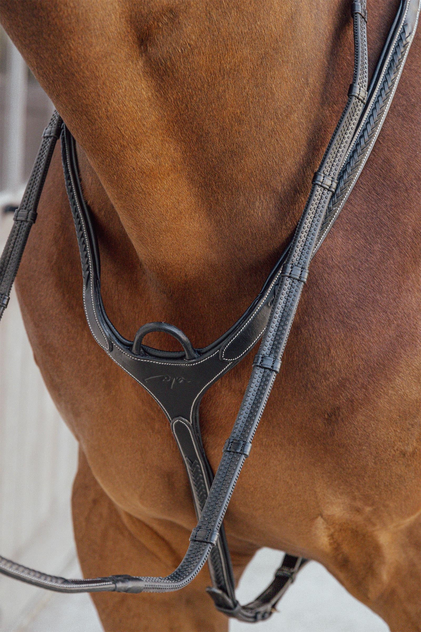 Dy'on D Collection 1/2 Rubber Reins With 7 Leather Loops Bridles & Reins