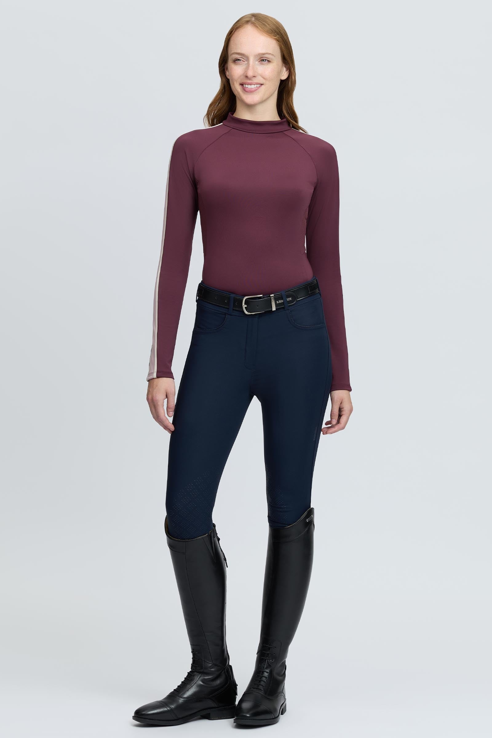 Model shot 4