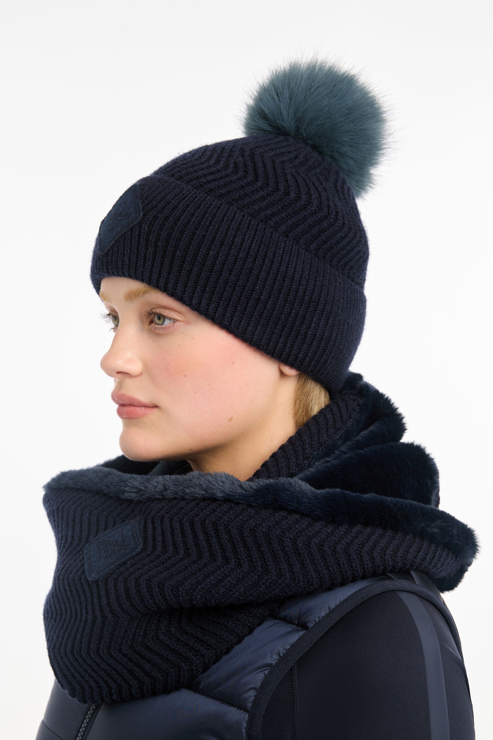 LeMieux Lila Snood Accessories