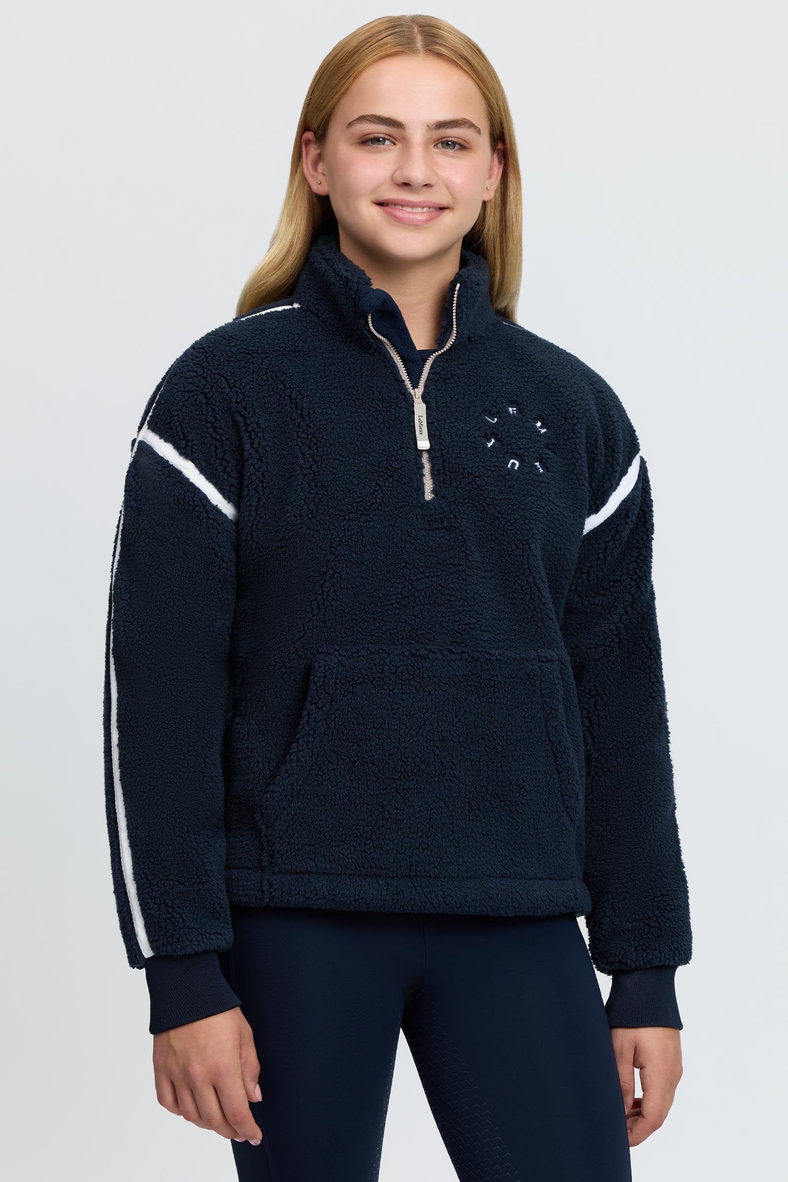Model shot 1