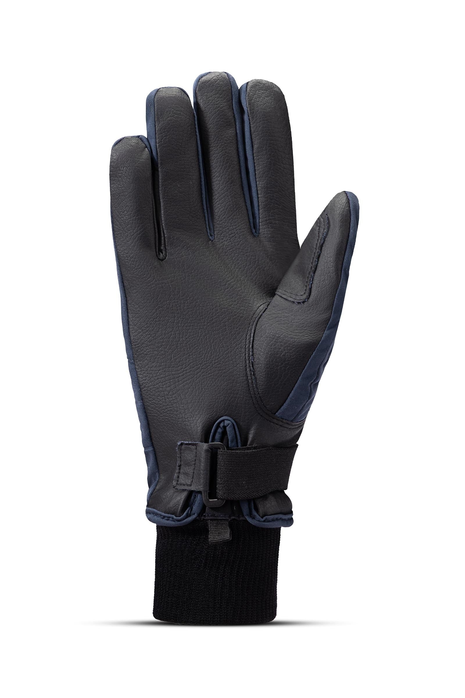 Pack shot 2
